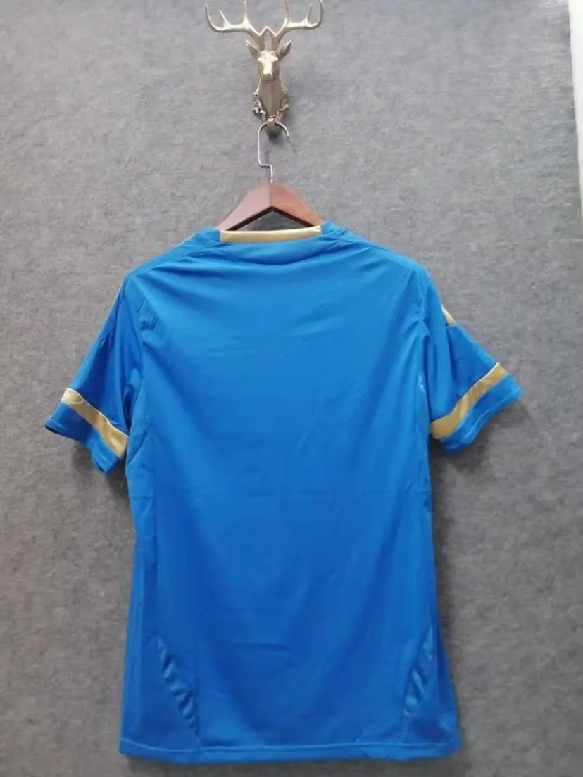 11-12 Marseille blue away 3