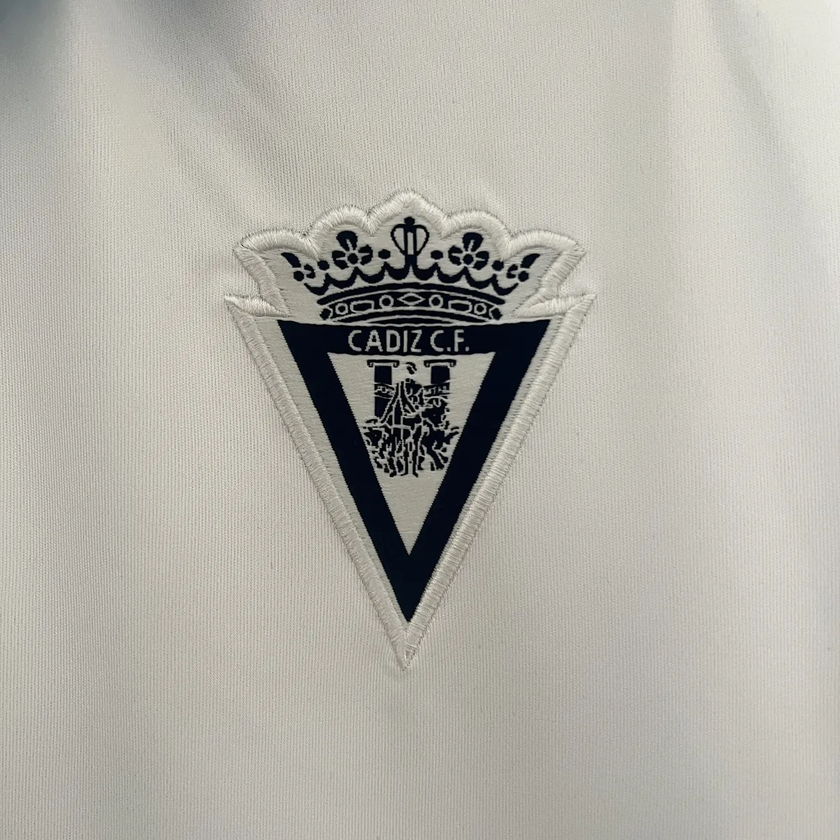 24-25 Cadiz Away Kit Football Apparels AAAAJersey Wholesale Yupoo 5
