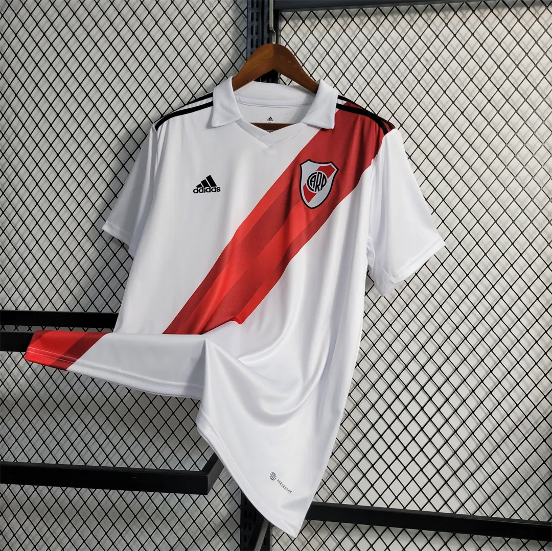 22-23 River Plate home 3