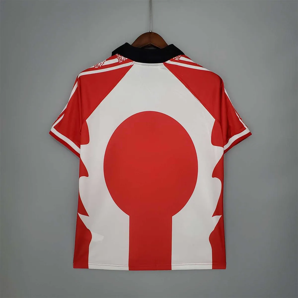 97-98 Bilbao home 3