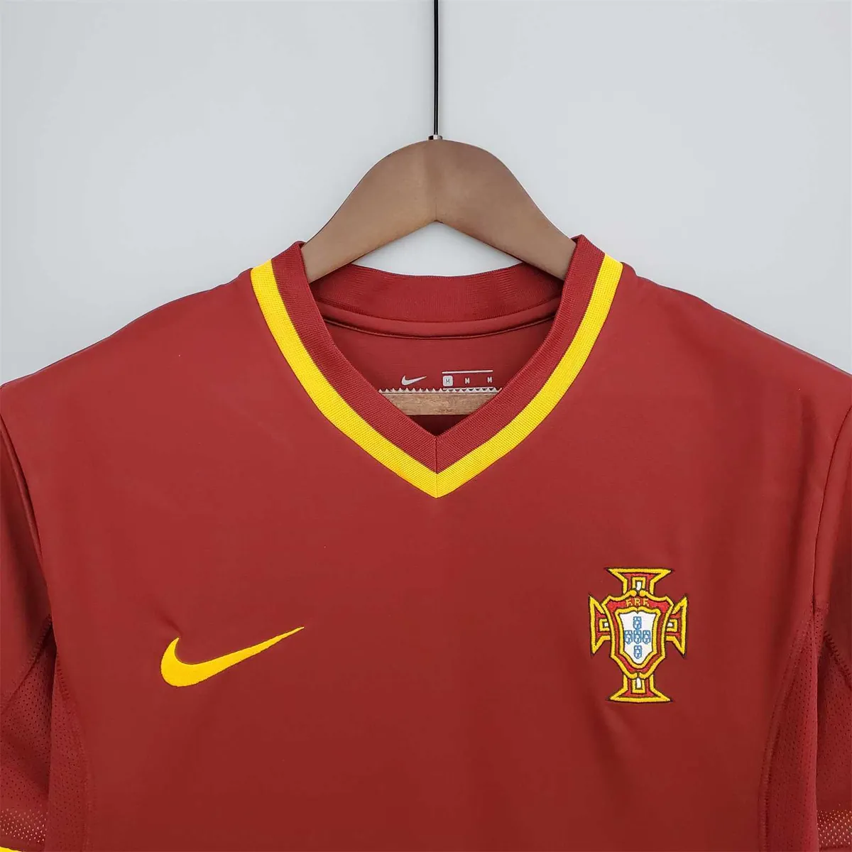2000 Portugal home 4