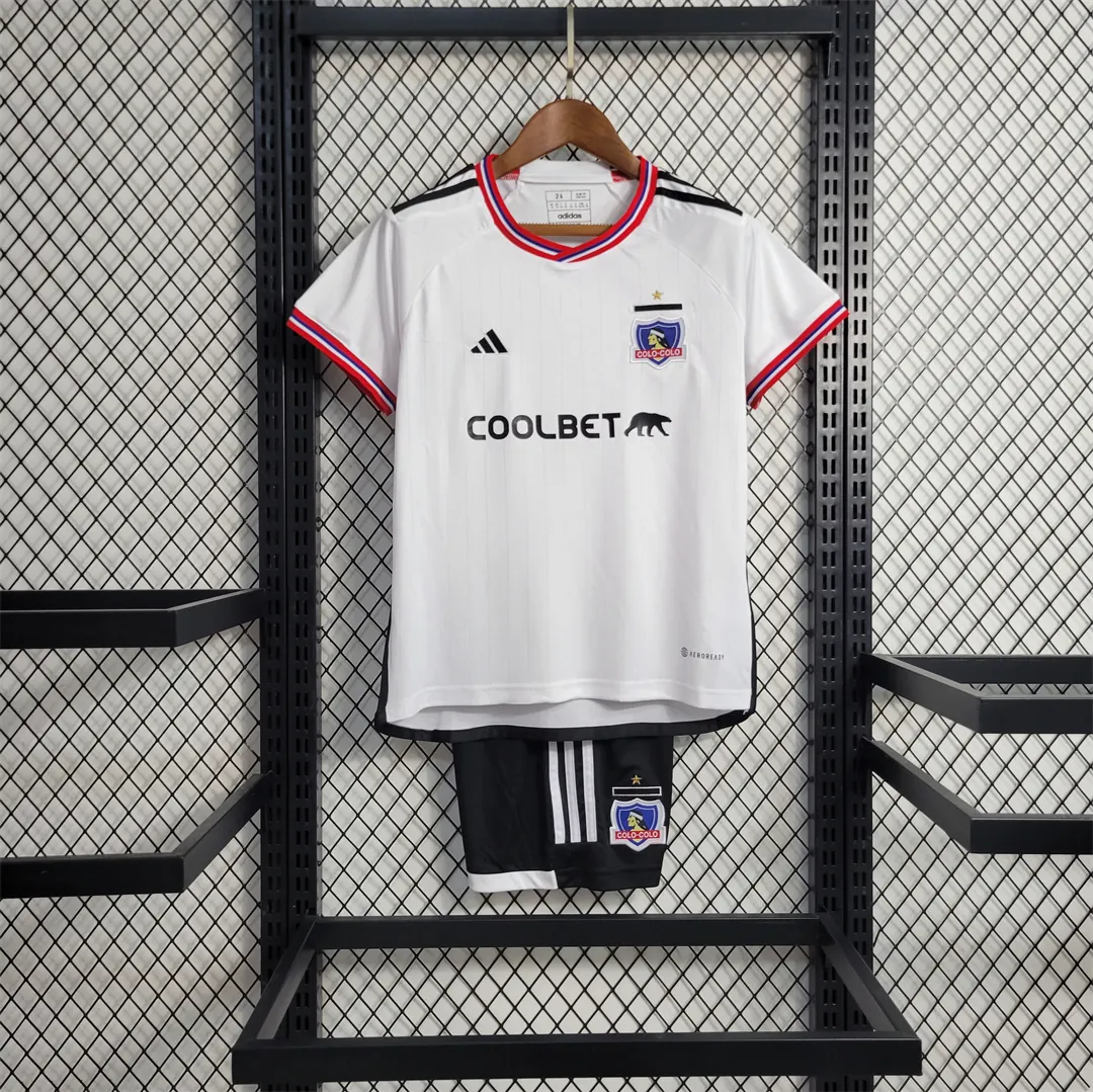 23-24 Colo-Colo home kids kit 11