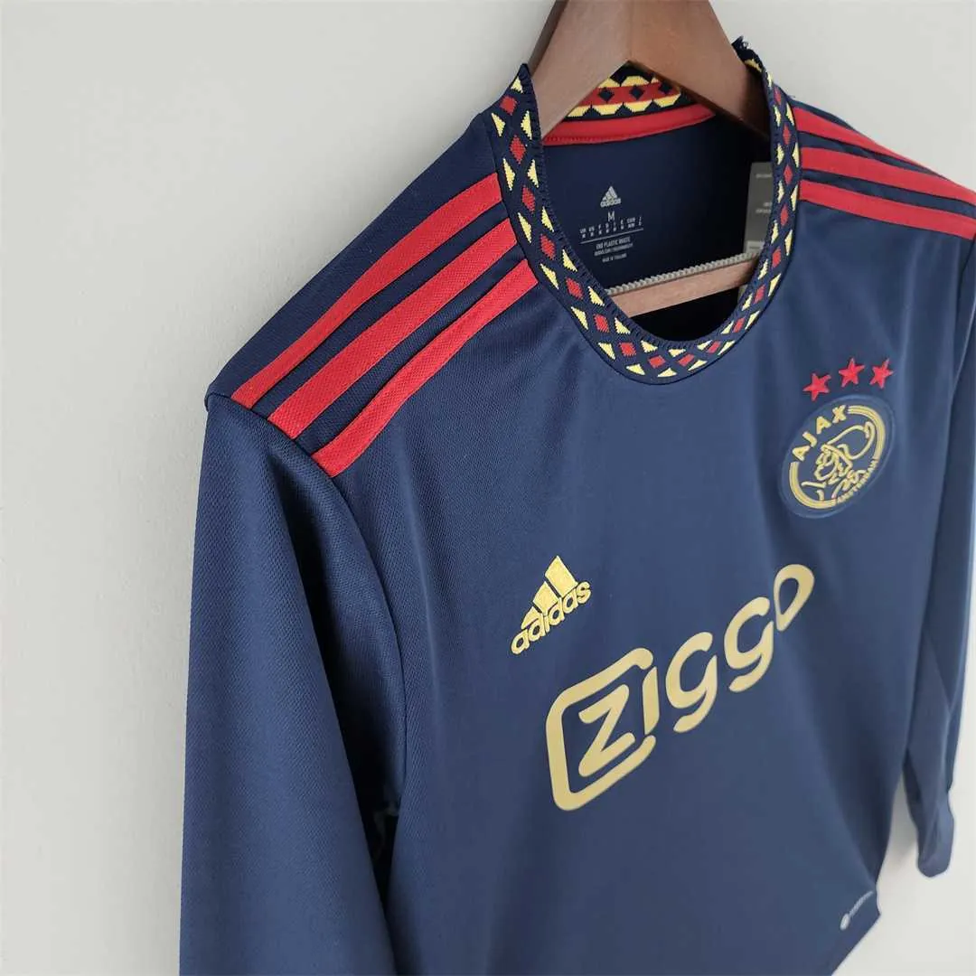 22-23 Ajax away long sleeve 5