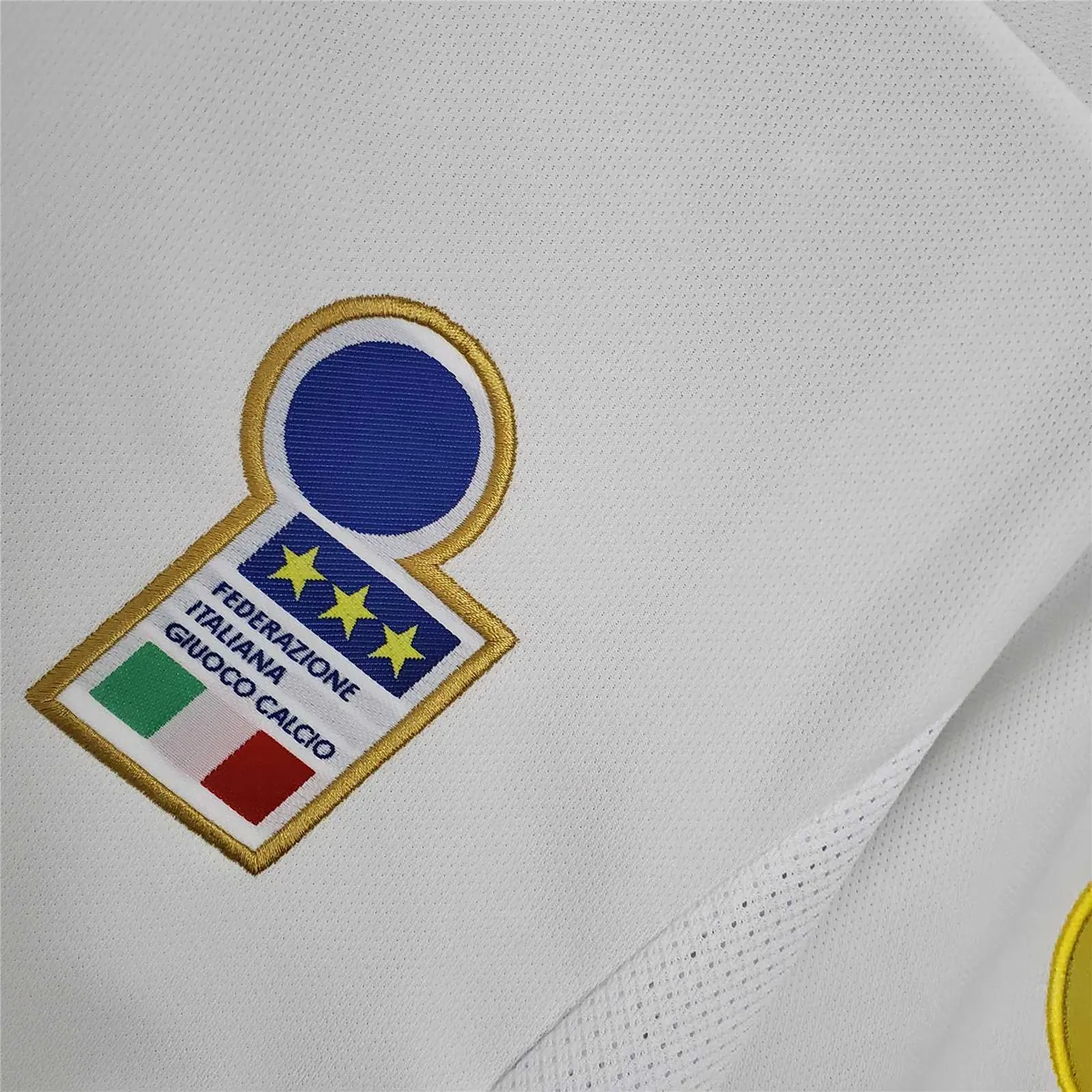 1996 Italy away 7