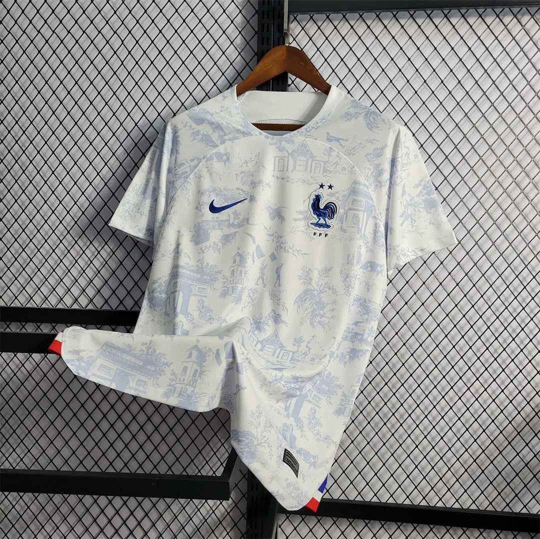 2022 France away 13