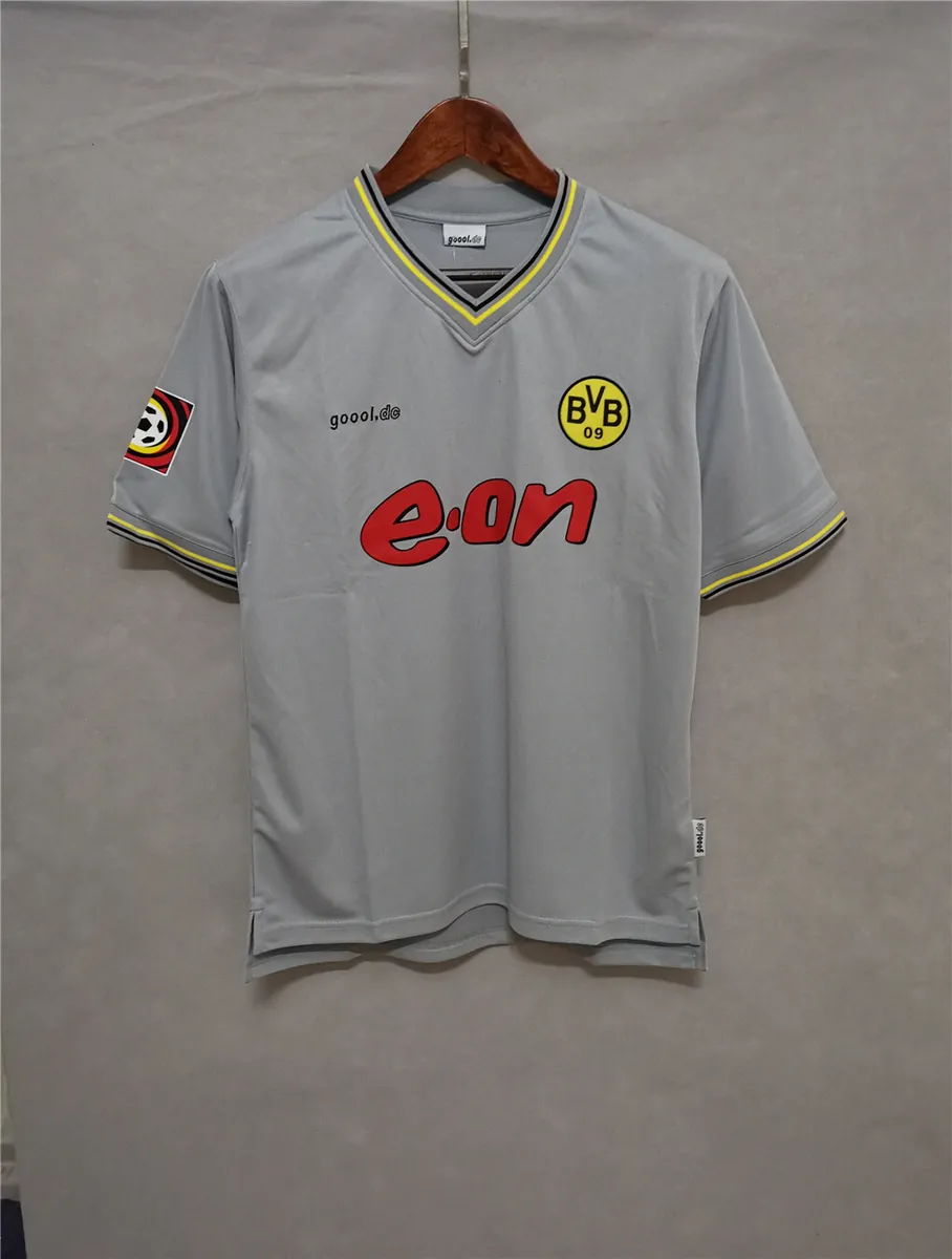 2000 Dortmund away grey 9