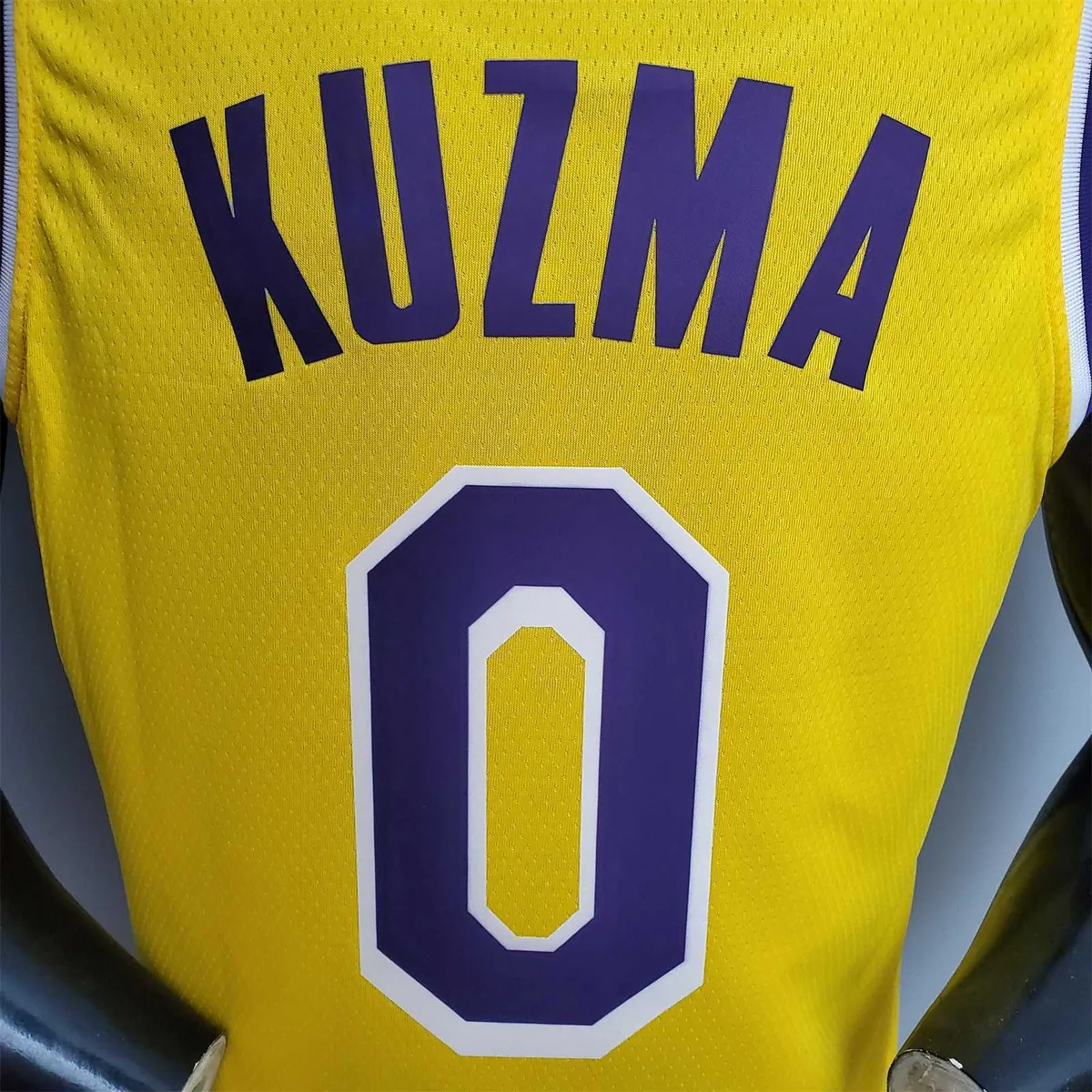 KUZMA #0 Lakers Commemorative Edition Round neck yellow1684437006000 4
