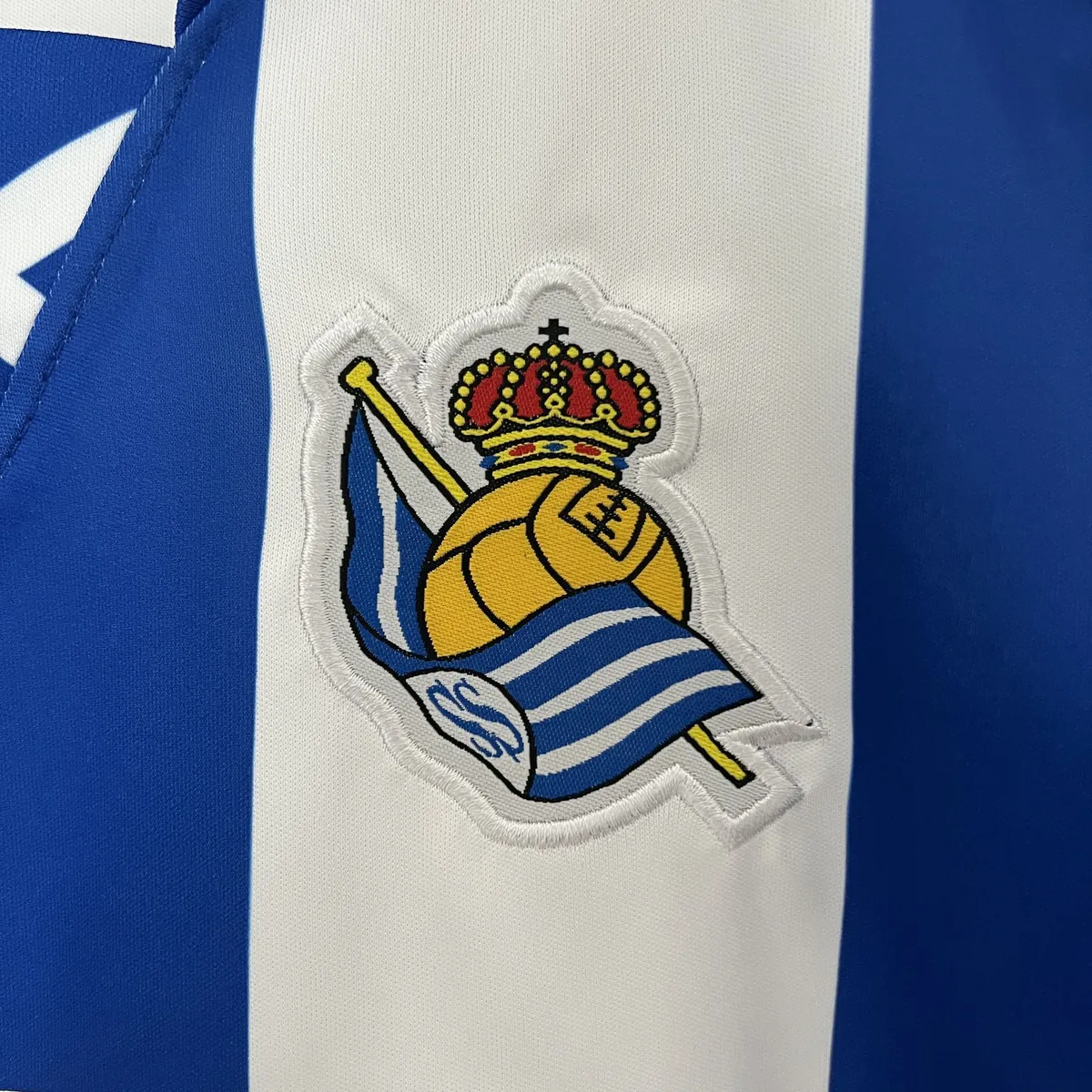 24-25 Real Sociedad Home Kid Kits Youth Apparels Sport AAAAJersey Yupoo 2