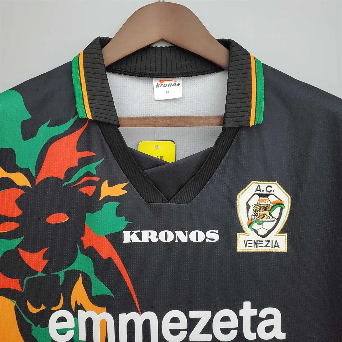 97-98 Venezia home 1