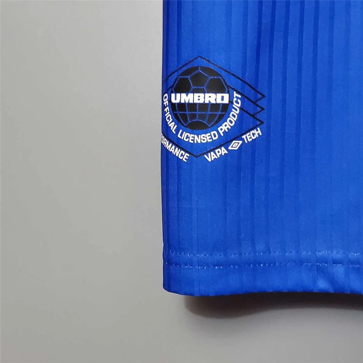 96-98 Manchester United third away blue 9