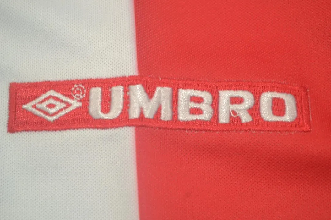 98-99 Ajax home redwhite 8