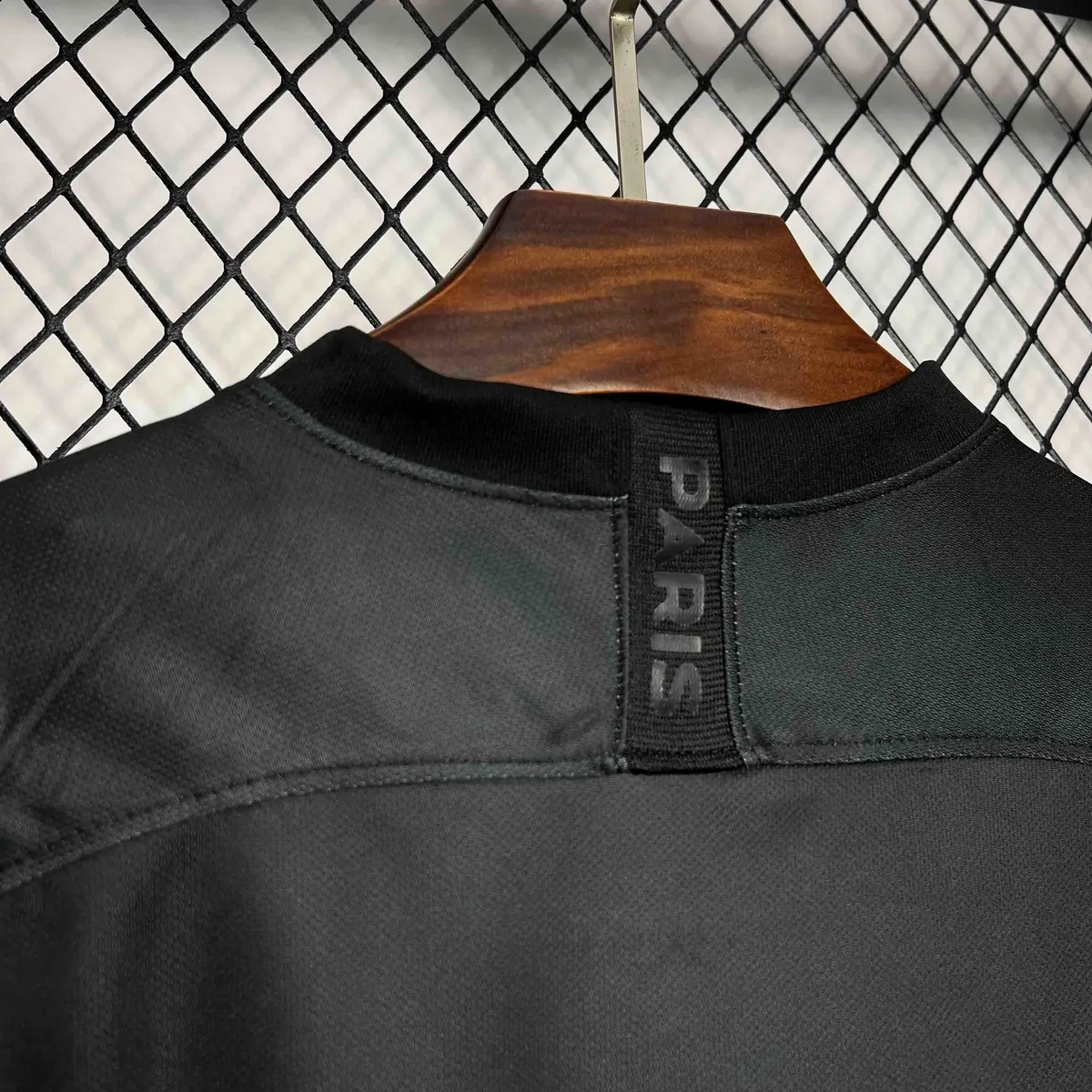 19-20 PSG Retro Black Kit Vintage Uniform AAAAJersey Supplier Yupoo 2