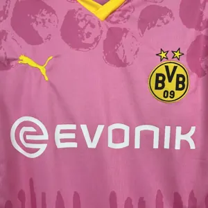 25-26 Borussia Dortmund Pink Kit Special Edition Shirt Football Apparels Soccer AAAAJersey Yupo 1
