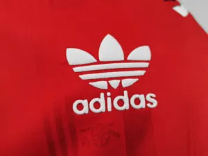 86-88 Arsenal home 3