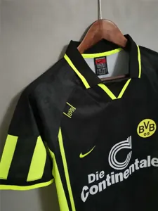 95-96 Dortmund away black 6