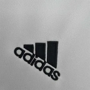 22-23 Colo-Colo home long sleeve 4