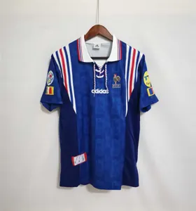 1996 France home blue 11
