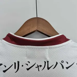 22-23 Vissel Kobe away 1