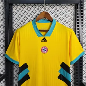 23-24 Bayern yellow 1