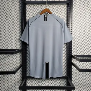 07-08 Manchester United gray goalkeeper 3