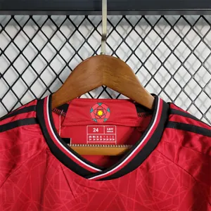23-24 Manchester United Kids home size 16-28 2