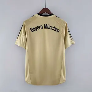 04-05 Bayern away 6