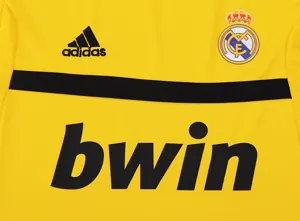 11-12 Real Madrid Retro Goalkeeper Kid Kits Youth Apparels AAAAJersey Supplier Yupoo 7