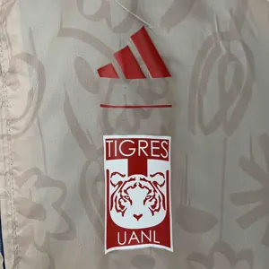 2024 Tigres UANL Beige&Blue Trench Coat Reversible Windbreaker Double-Sides Jacket 6