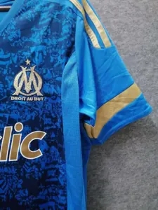 11-12 Marseille blue away 5