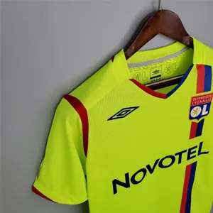 08-09 Lyon green third away with UCL and fonts 7