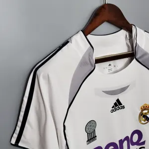 06-07 Real Madrid home white 20
