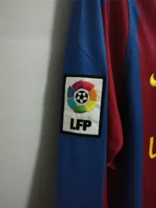 07-08 Barcelona home long sleeves 2