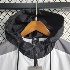 Windbreaker NIKE 2