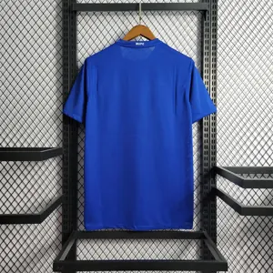 08-09 Manchester United away 5