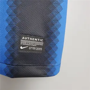 10-11 Inter Milan home 6