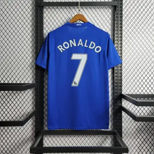 08-09 Manchester United away 4