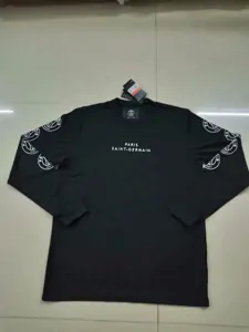 Football T-shirt 32