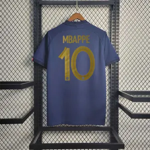 2022 France home 21