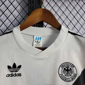 1990 Germany home 5