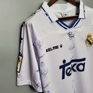 94-96 Real Madrid home 6