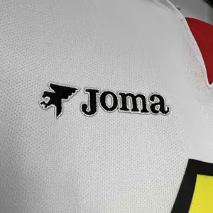01-02 Rayo Vallecano Home Retro Kit Vintage Shirt AAAAJersey Supplier Yupoo 2
