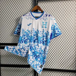 23-24 Honduras away 1