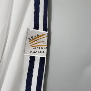 01-02 Real Madrid home long-sleeve 3