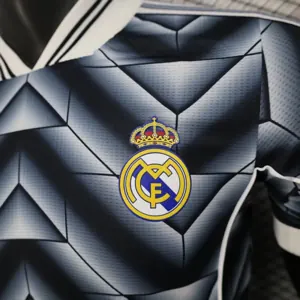 25-26 Real Madrid Black Special Edition Football Shirt AAAAJersey Wholesale Yupoo 4