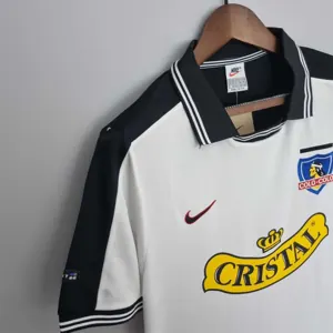 99 Colo-Colo home 6
