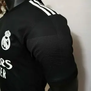22-23 Real Madrid Y3 player version 9