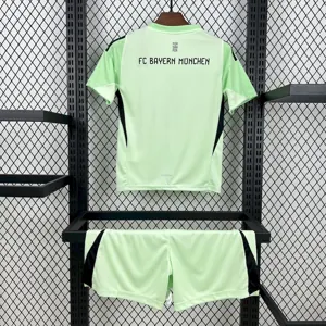 25-26 Bayern Munich Green Goalkeeper Kid Kits Youth Apparels AAAAJersey Wholesale Yupoo 3