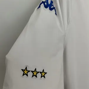2000 Italy away white 2