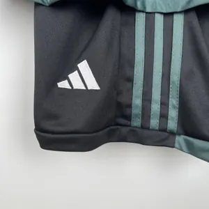 23-24 Celtic away size 16-28 2