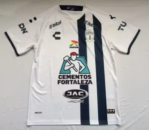 22-23 Pachuca goalkeeper